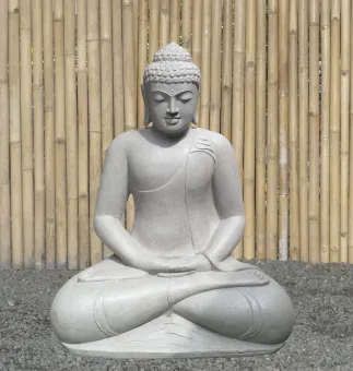 Sitzender Buddha aus Flussstein in Dhyana-Stellung - Geste der Meditation, H.100 cm, natur. 
